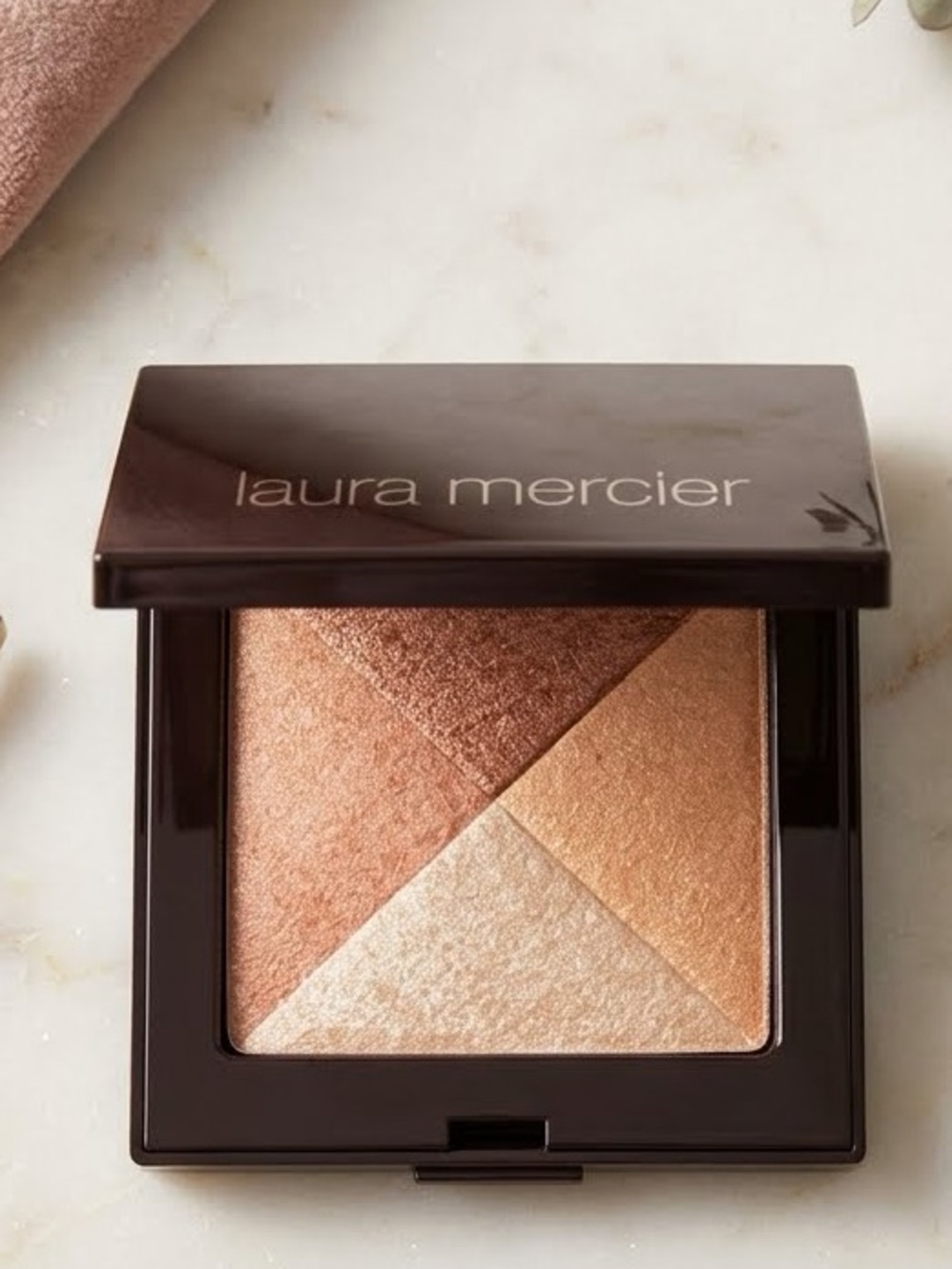 Laura Mercier Shimmer Block- Golden Mosaic